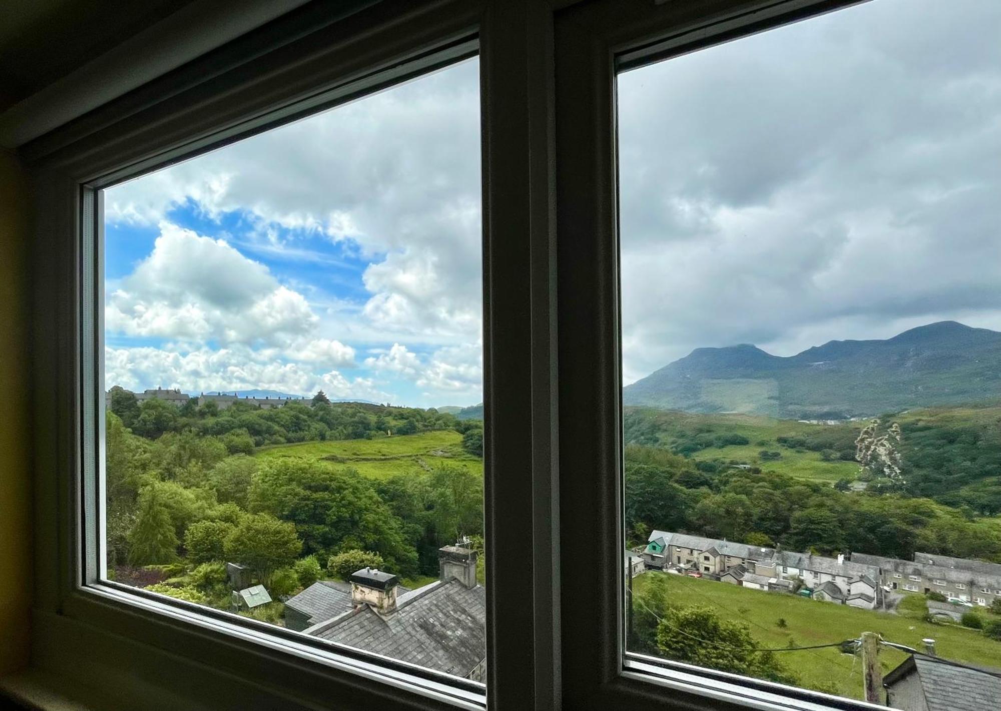 Hendre Villa Blaenau Ffestiniog Exterior photo