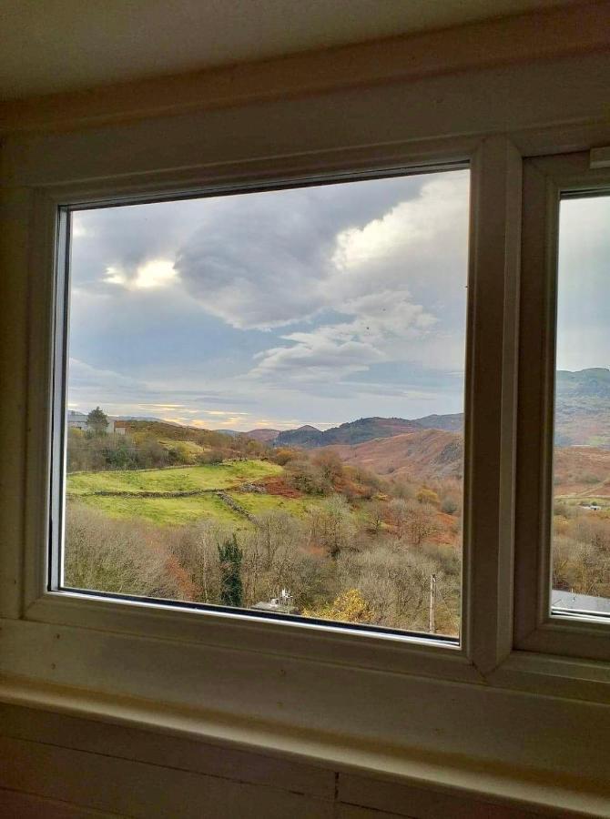Hendre Villa Blaenau Ffestiniog Exterior photo
